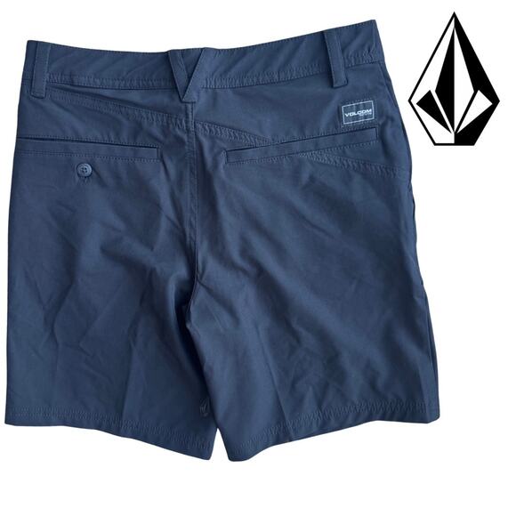Volcom Gap XL Boys Short Bundle size 28 Waist Khaki and Navy Chino Uniform YXL - Picture 2 of 11